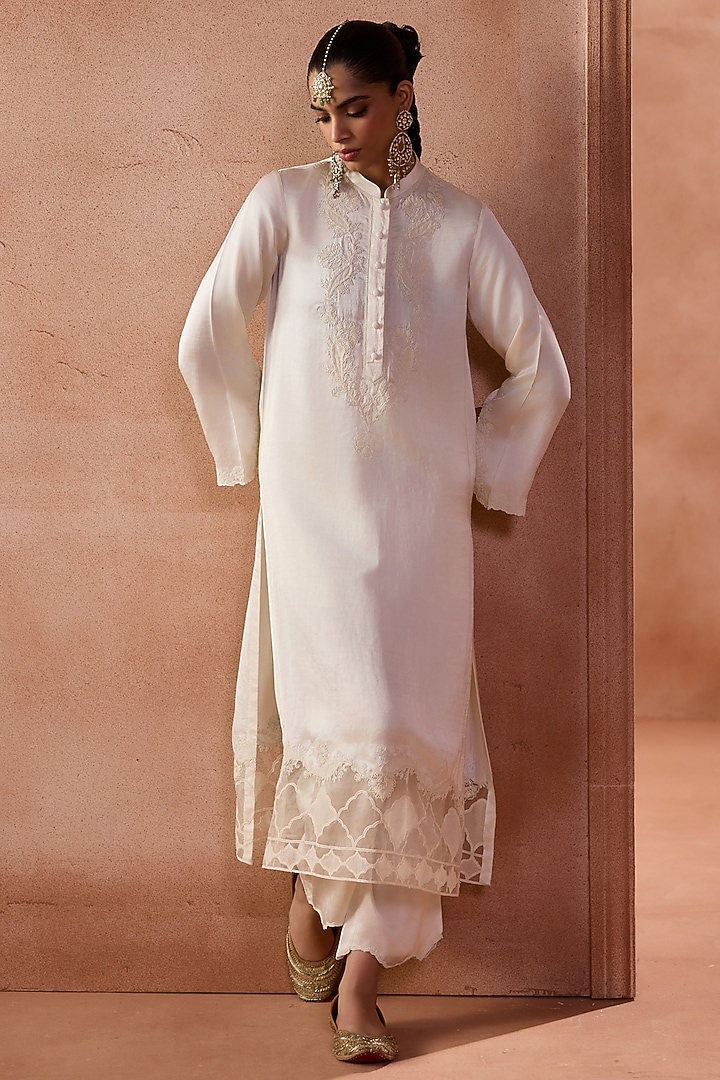 Ivory Raw Silk Satin Dori Embroidered Kurta Set by Devnaagri at Pernia's Pop Up Shop
