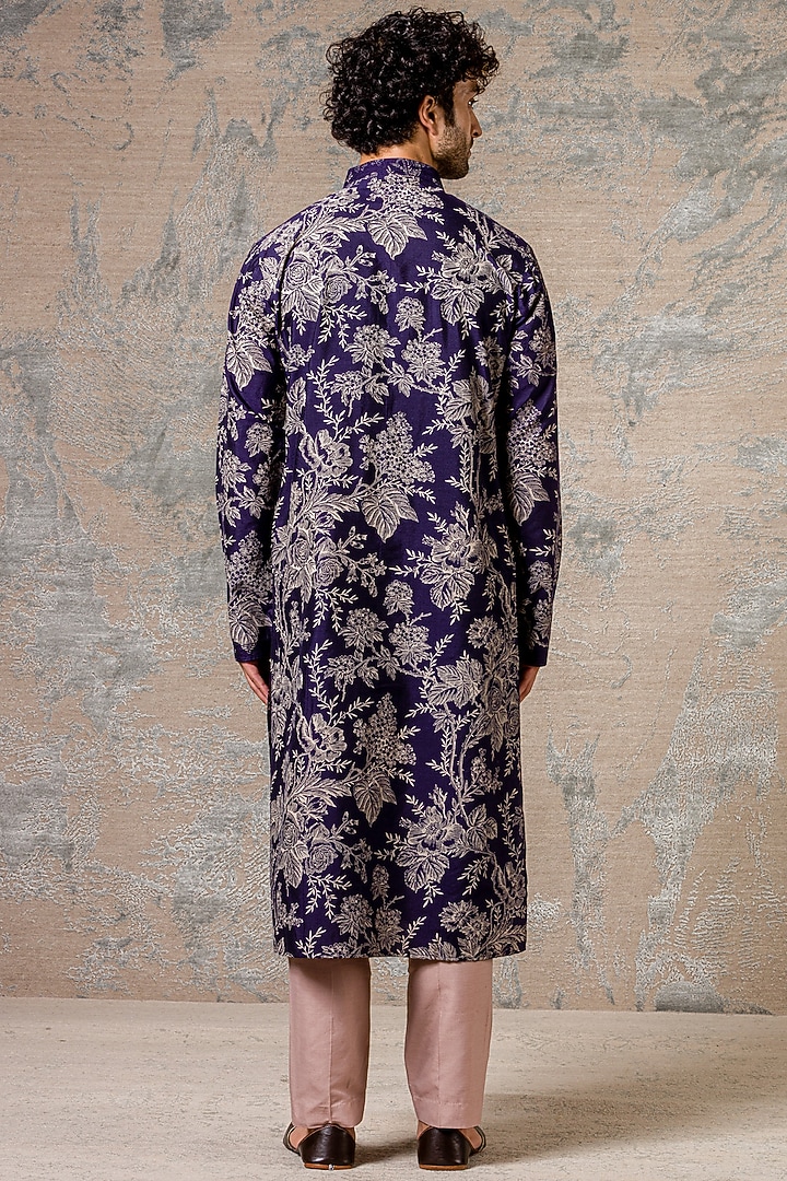 Navy Blue Embroidered Kurta Set by Devnaagri Men at Pernia's Pop Up Shop