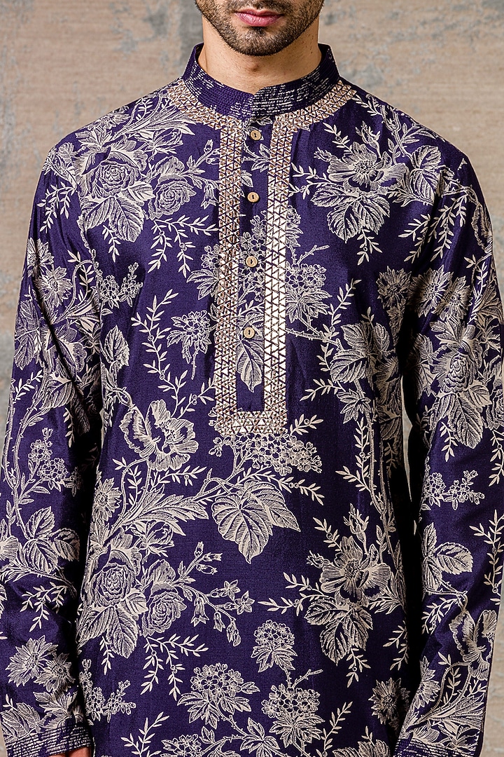 Navy Blue Embroidered Kurta Set by Devnaagri Men at Pernia's Pop Up Shop