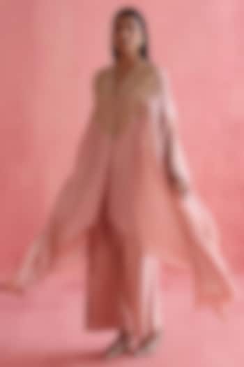 Pink Silk Chanderi Embellished Cape Set by Devnaagri at Pernia's Pop Up Shop