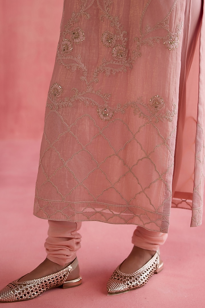 Blush Pink Shimmer Chanderi Sequins Embroidered Kurta Set by Devnaagri at Pernia's Pop Up Shop