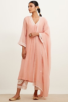 product-color-Blush Pink