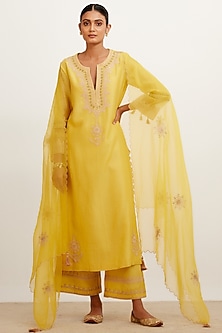 product-color-Yellow
