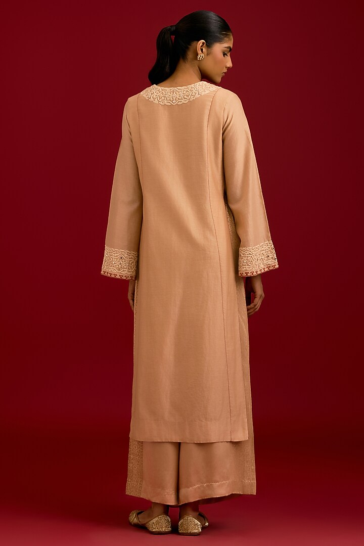 Beige Silk Chanderi Mirror Embroidered Kurta Set by Devnaagri at Pernia's Pop Up Shop