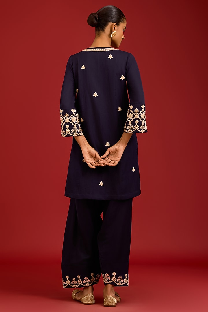 Navy Blue Cotton Silk Satin Mirror Embroidered Kurta Set by Devnaagri at Pernia's Pop Up Shop