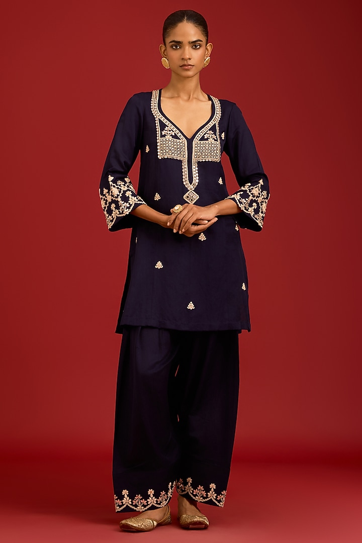 Navy Blue Cotton Silk Satin Mirror Embroidered Kurta Set by Devnaagri at Pernia's Pop Up Shop