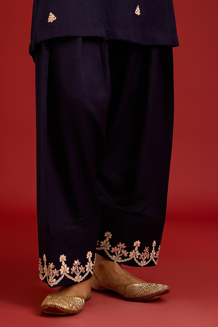 Navy Blue Cotton Silk Satin Mirror Embroidered Kurta Set by Devnaagri at Pernia's Pop Up Shop