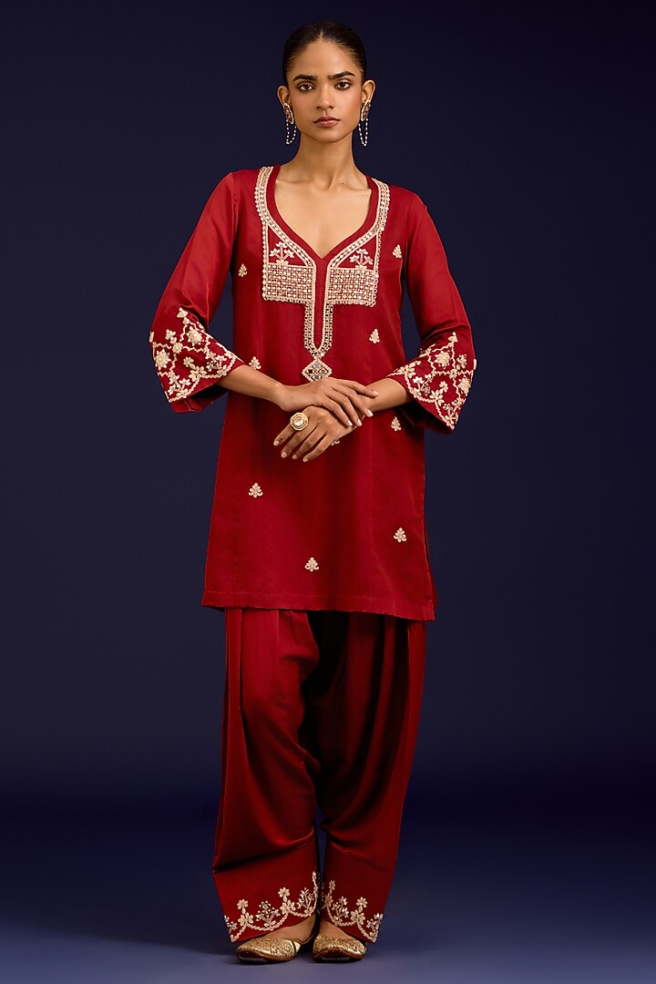 Rust Cotton Silk Satin Mirror Embroidered Kurta Set by Devnaagri at Pernia's Pop Up Shop