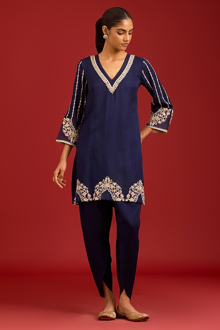 Navy Blue Cotton Silk Satin Mirror Embroidered Kurta Set by Devnaagri at Pernia's Pop Up Shop