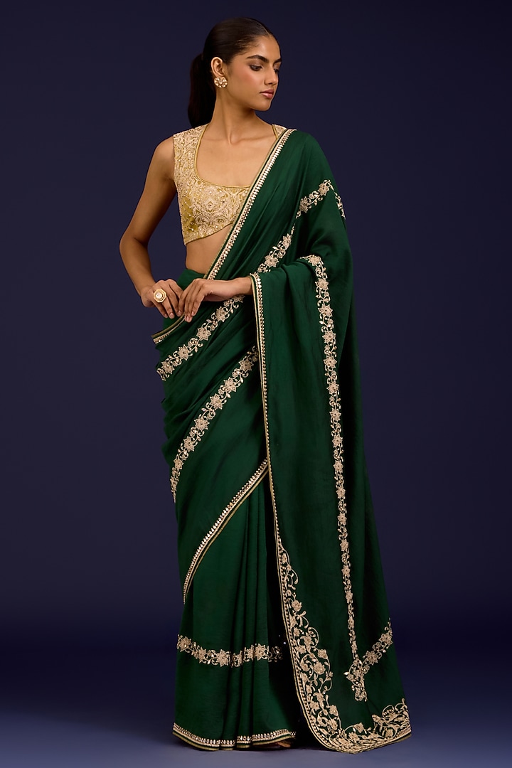 Green Chiniya Silk Embroidered Reception Saree Set by Devnaagri at Pernia's Pop Up Shop