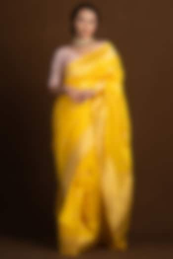 Yellow Pure Katan Silk Handloom Banarasi Saree With Chand Tara Booti by Devissha at Pernia's Pop Up Shop