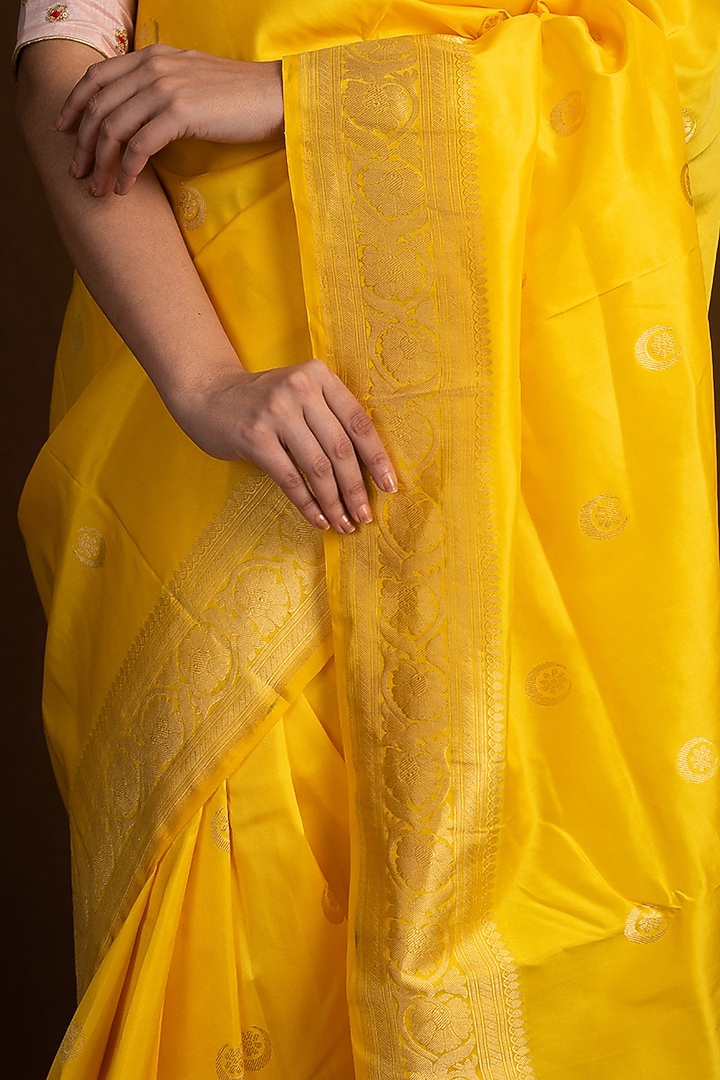 Yellow Pure Katan Silk Handloom Banarasi Wedding Saree With Chand Tara Booti by Devissha at Pernia's Pop Up Shop