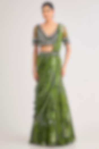 Pear Green Georgette Veil  Printed Mermaid Wedding Saree Set by DiyaRajvvir at Pernia's Pop Up Shop
