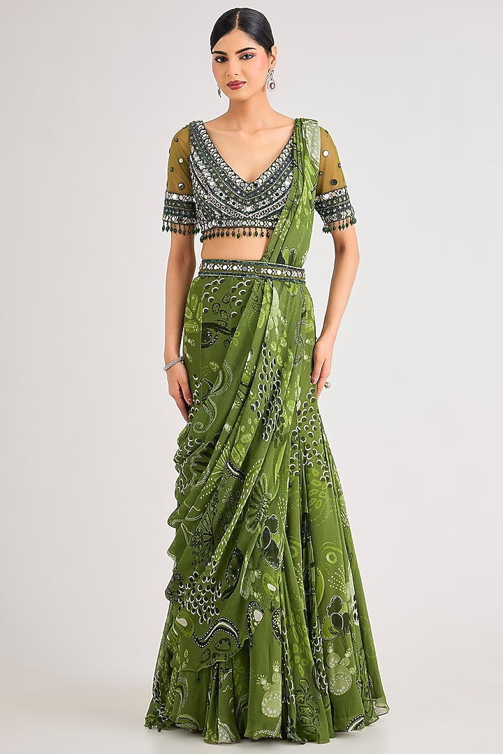 Pear Green Georgette Veil  Printed Mermaid Wedding Saree Set by DiyaRajvvir at Pernia's Pop Up Shop