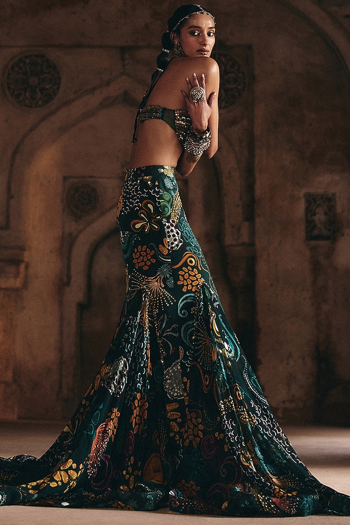 Dark Green Crepe Coral Veil Printed Fishtail Skirt Set by DiyaRajvvir at Pernia's Pop Up Shop