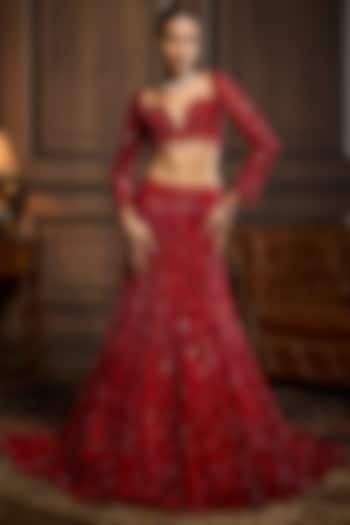 Vermillion Red Tulle Embroidered Mermaid Bridal Lehenga Set by DiyaRajvvir at Pernia's Pop Up Shop
