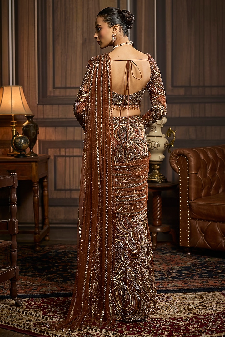 Caramel Brown Tulle Embellished Draped Skirt Reception Saree Set by DiyaRajvvir at Pernia's Pop Up Shop