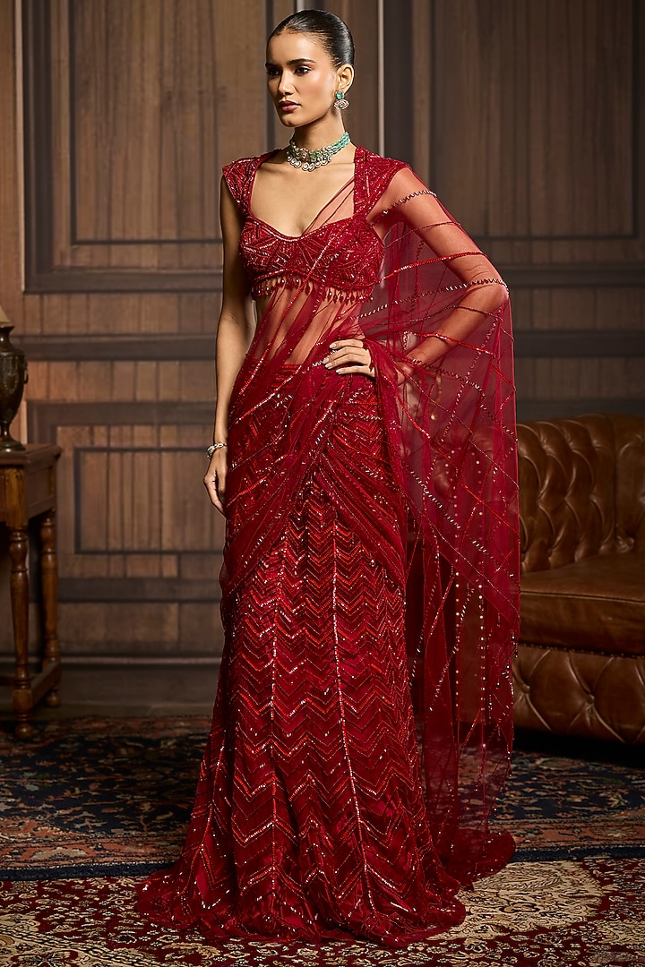 Vermillion Red Tulle Embroidered Skirt Reception Saree Set by DiyaRajvvir at Pernia's Pop Up Shop
