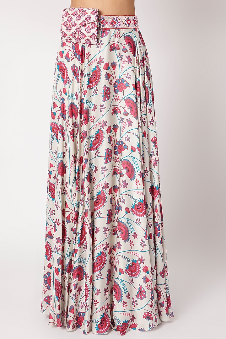 Pink Printed & Embroidered Wedding Lehenga Set With Bag Belt by DiyaRajvvir at Pernia's Pop Up Shop