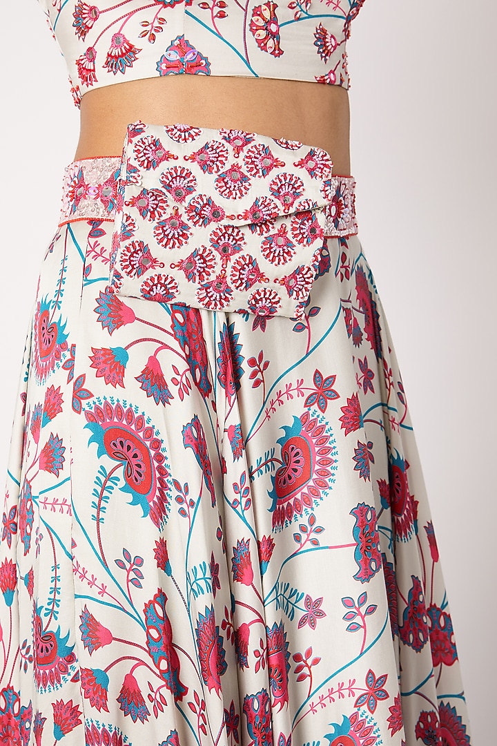 Pink Printed & Embroidered Wedding Lehenga Set With Bag Belt by DiyaRajvvir at Pernia's Pop Up Shop