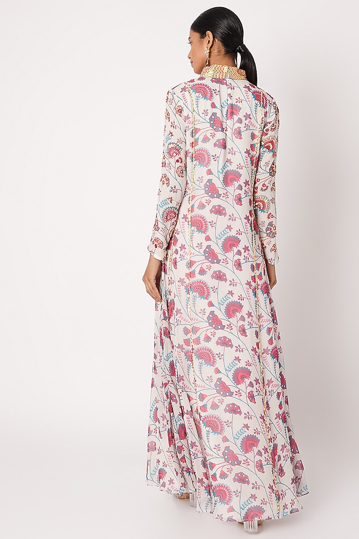Pink Printed Kurta Set by DiyaRajvvir at Pernia's Pop Up Shop