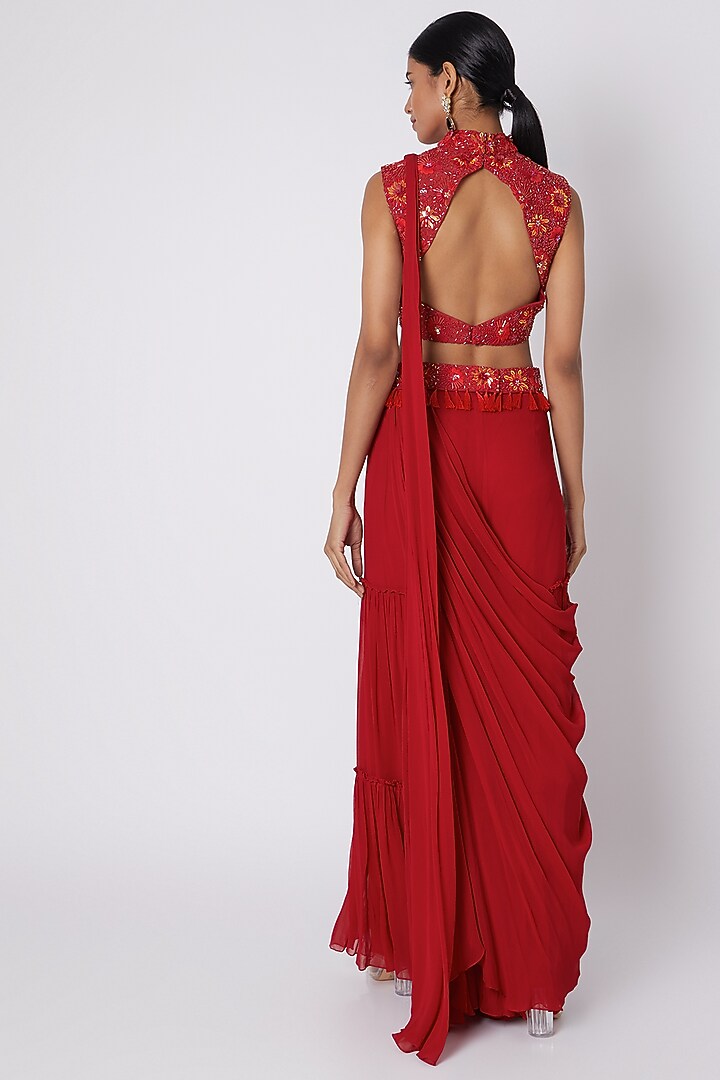 Red Art Georgette & Cotton Silk Pre-Stitched Wedding Saree Set by DiyaRajvvir at Pernia's Pop Up Shop