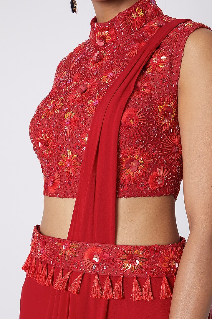 Red Art Georgette & Cotton Silk Pre-Stitched Wedding Saree Set by DiyaRajvvir at Pernia's Pop Up Shop