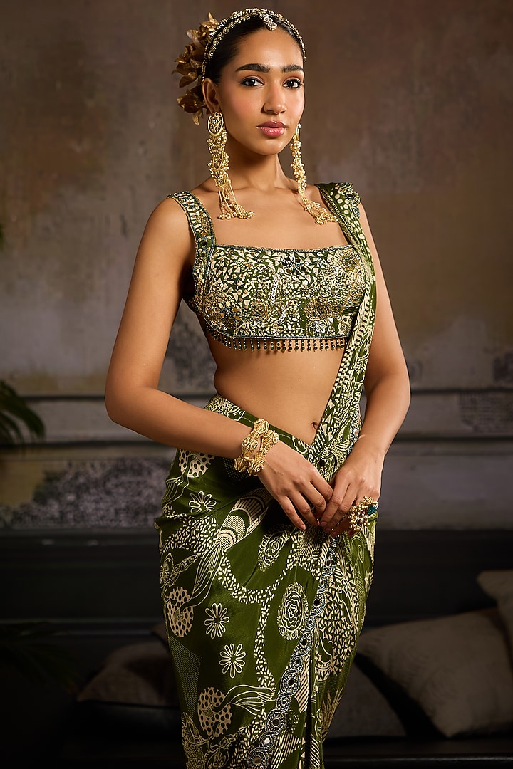 Sage Green Crepe Abstract Jaal Printed & Embroidered Skirt Wedding Saree Set by DiyaRajvvir at Pernia's Pop Up Shop