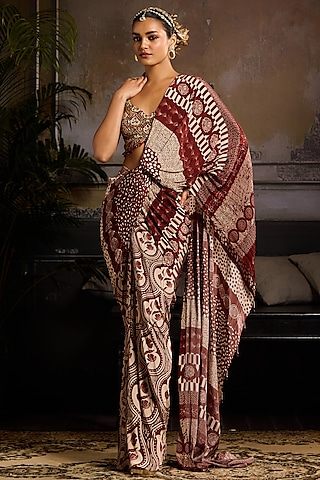 Maroon Crepe Leaf Printed Skirt Saree Set by DiyaRajvvir