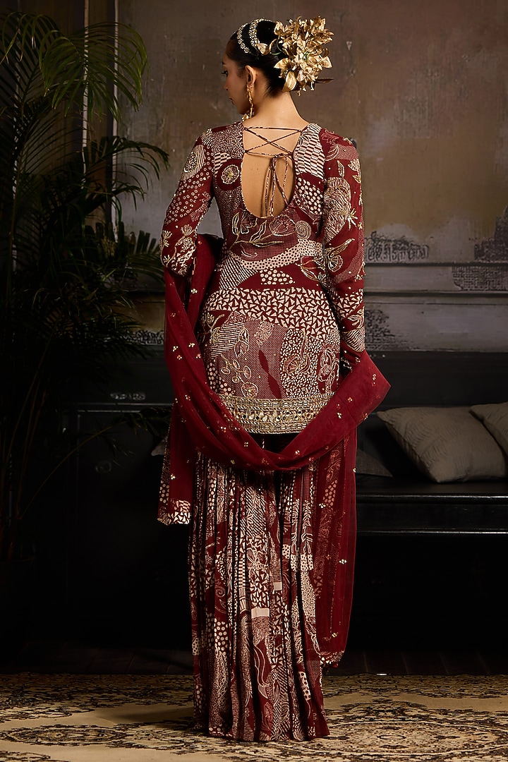 Maroon Georgette Abstract Jaal Printed Gharara Set by DiyaRajvvir at Pernia's Pop Up Shop