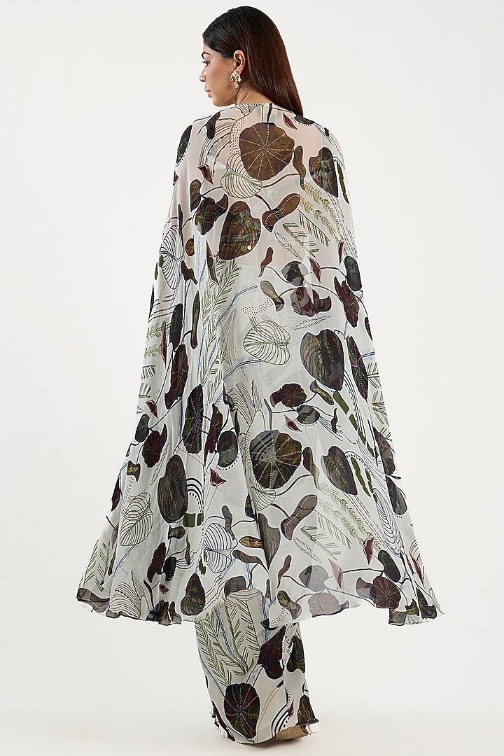 White Crepe & Georgette Leaf Jaal Printed Cape Set by DiyaRajvvir at Pernia's Pop Up Shop