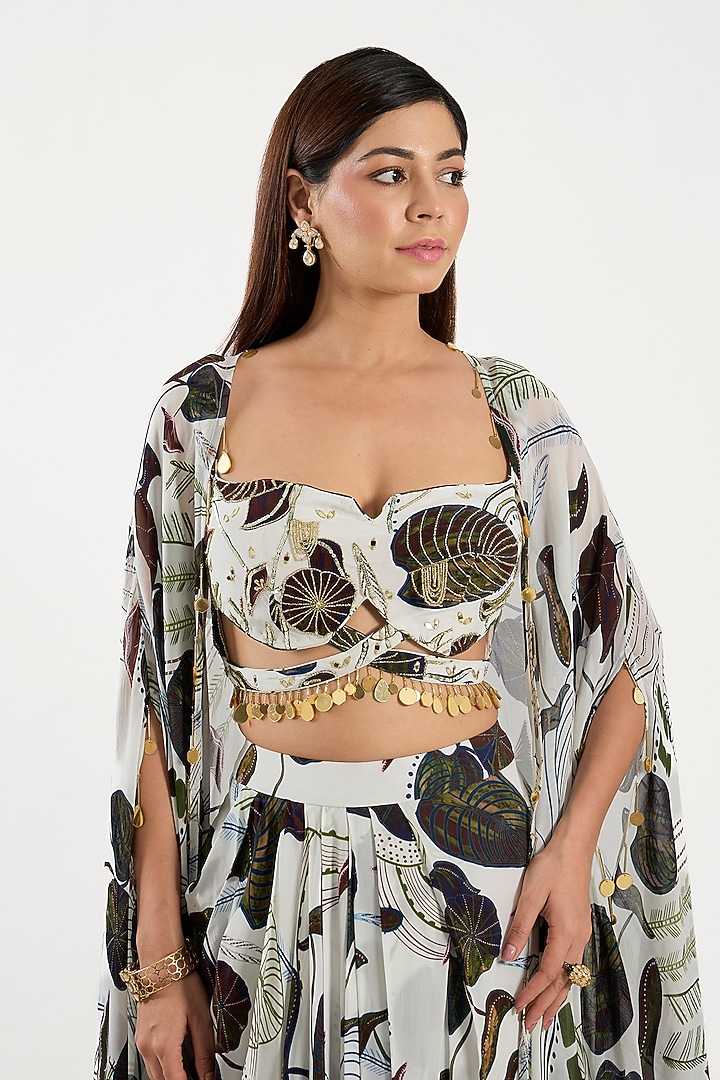 White Crepe & Georgette Leaf Jaal Printed Cape Set by DiyaRajvvir at Pernia's Pop Up Shop