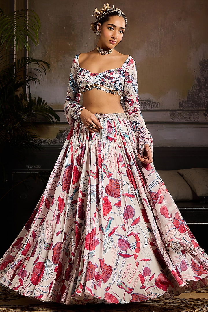 White & Pink Crepe Leaf Jaal Printed Wedding Lehenga Set by DiyaRajvvir at Pernia's Pop Up Shop