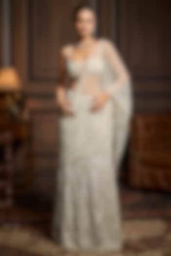 Silver Tulle Embellished Pre-Draped Skirt Reception Saree Set by DiyaRajvvir at Pernia's Pop Up Shop