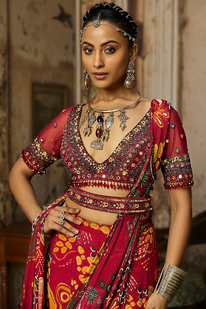 Scarlet Red Crepe Coral Veil Printed Mermaid Wedding Saree Set by DiyaRajvvir at Pernia's Pop Up Shop