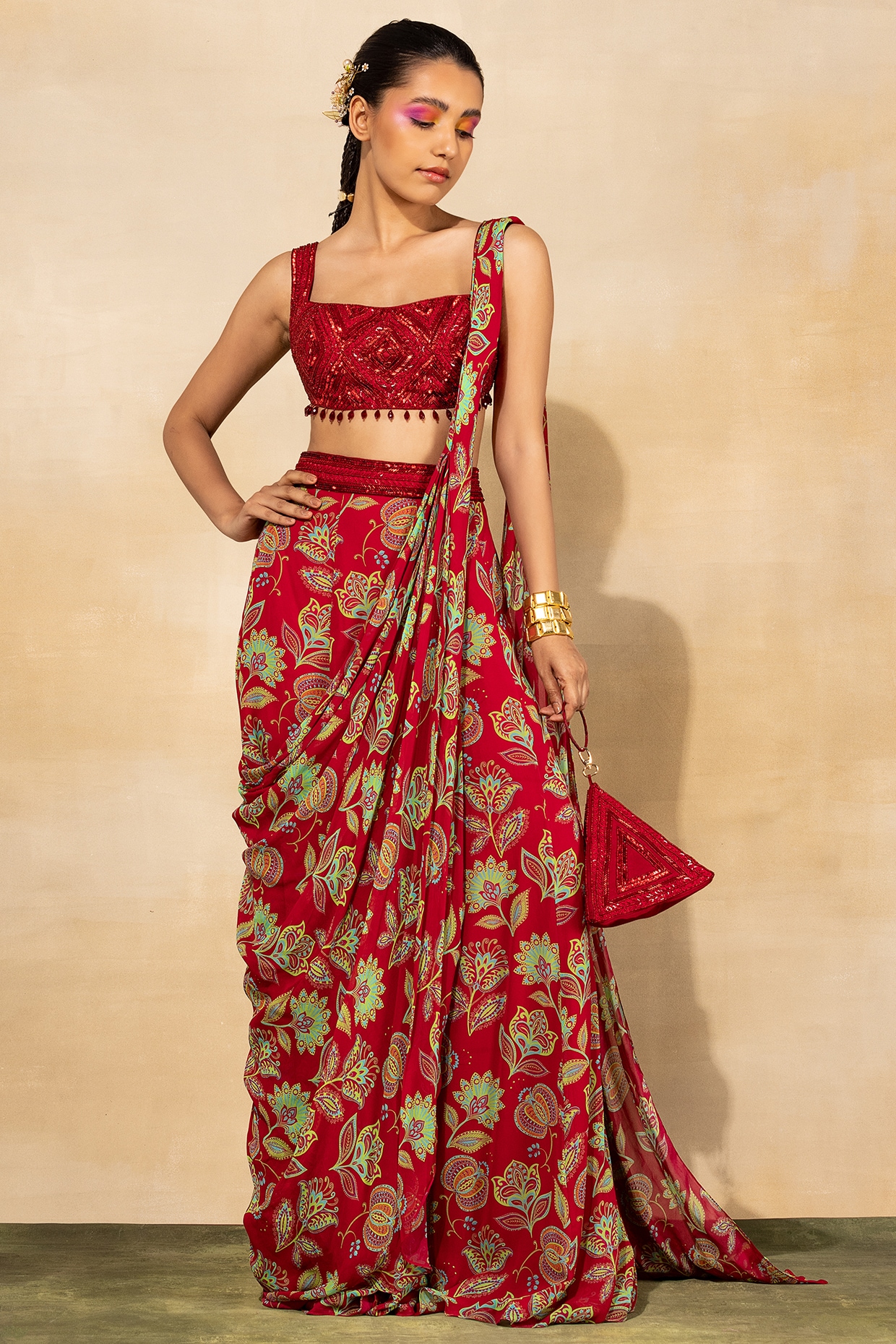 Shop Pink Foil Printed Saree Set for Women Online from India's Luxury  Designers 2023