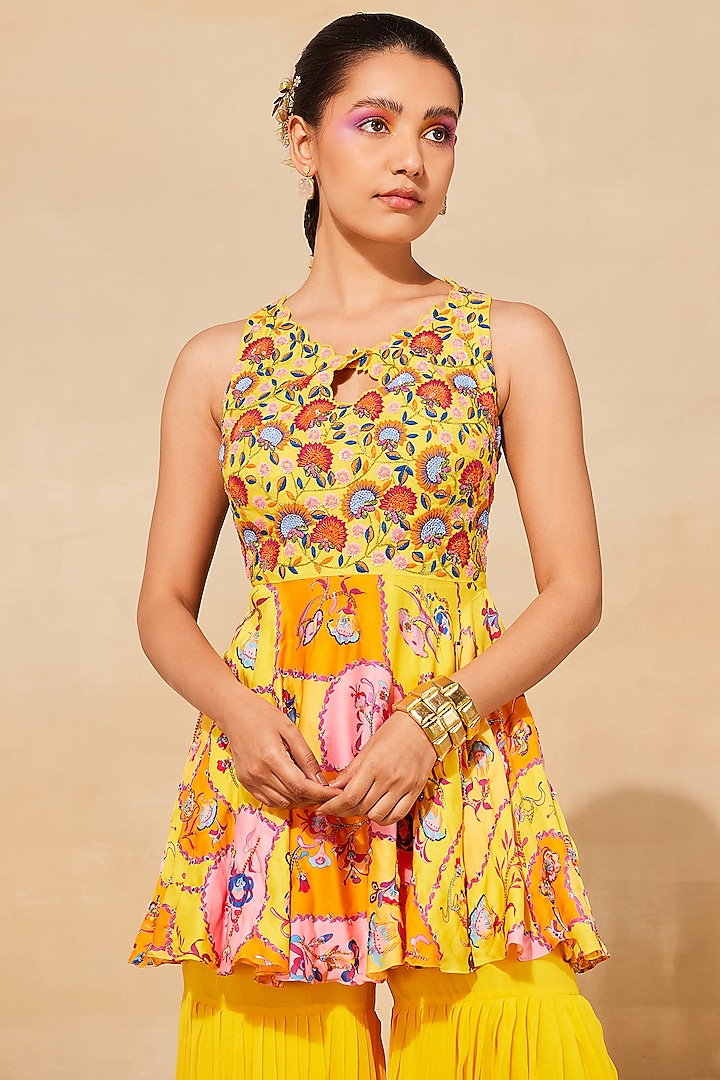 Yellow Georgette Gharara Set by DiyaRajvvir at Pernia's Pop Up Shop