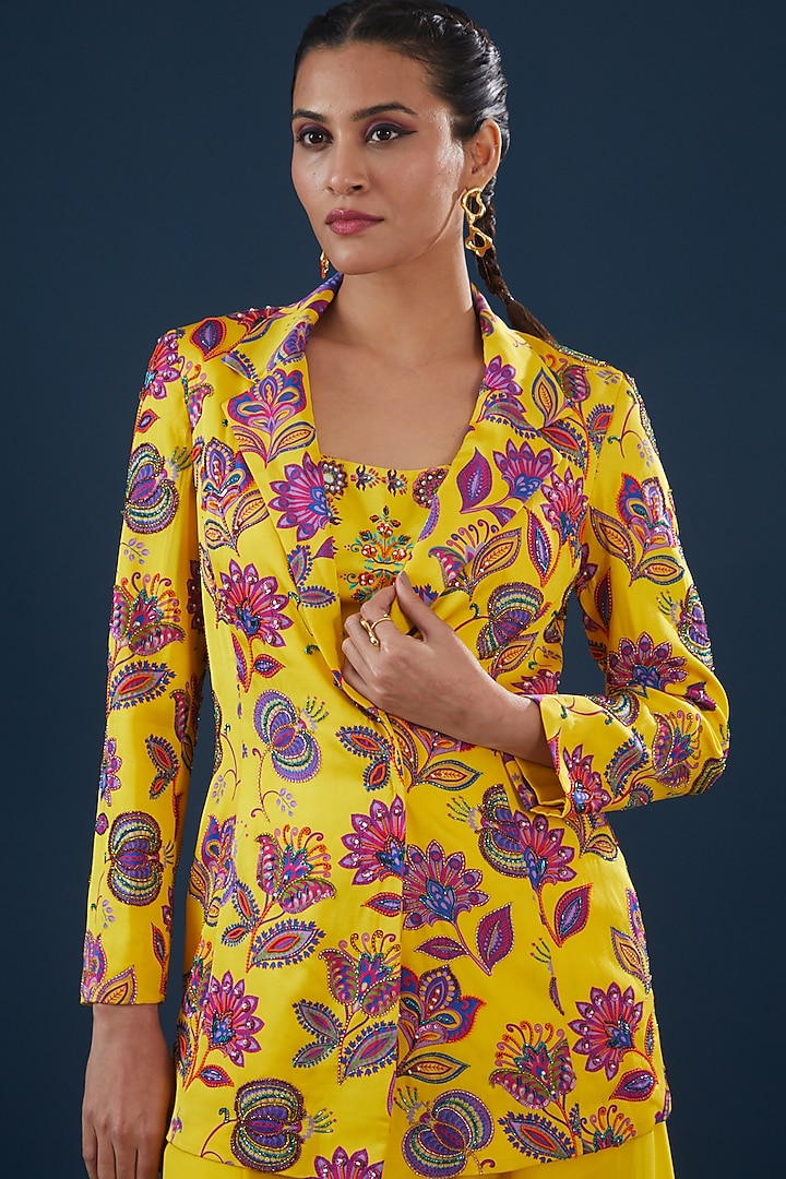 Yellow Modal & Georgette Printed Blazer Set by DiyaRajvvir at Pernia's Pop Up Shop
