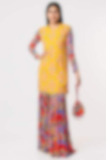 Multi-Colored Printed Gharara Set by DiyaRajvvir at Pernia's Pop Up Shop