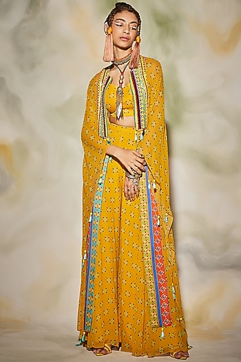 Yellow Embroidered Kaftan Set by DiyaRajvvir at Pernia's Pop Up Shop