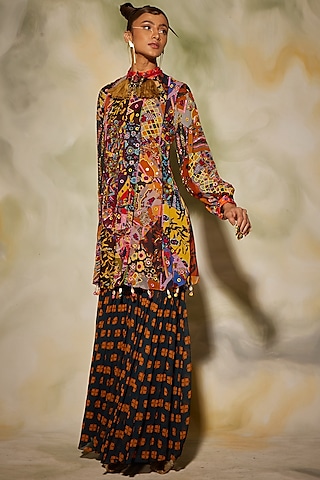 Multi-Colored Printed & Embroidered Kurta Set by DiyaRajvvir