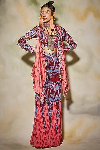 Pink Printed Cape Set by DiyaRajvvir at Pernia's Pop Up Shop