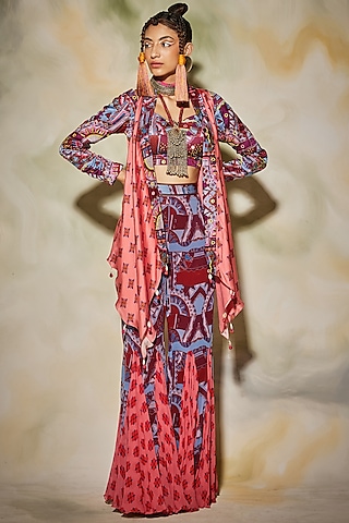Pink Printed Cape Set by DiyaRajvvir
