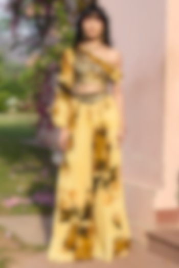 Butter Yellow Crepe Floral Printed Pleated Pant Set by DiyaRajvvir at Pernia's Pop Up Shop