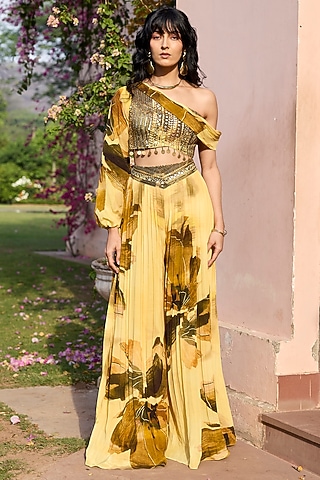 Butter Yellow Crepe Floral Printed Pleated Pant Set by DiyaRajvvir