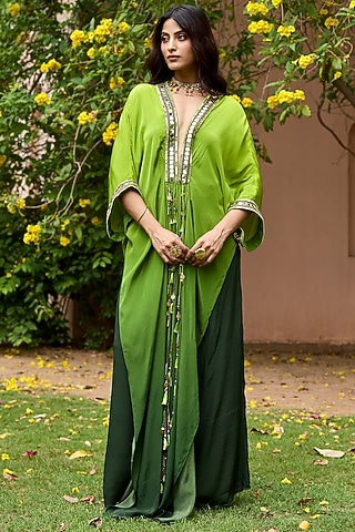 Green Ombre Crepe Kaftan Set by DiyaRajvvir