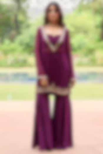 Plum Georgette Mirror Embroidered Kurta Set by DiyaRajvvir at Pernia's Pop Up Shop