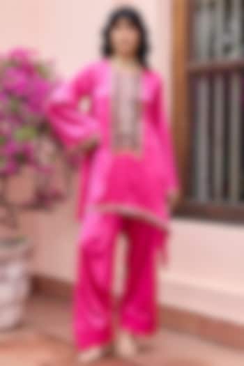 Fuchsia Pink Armani Satin Mirror Embroidered Kurta Set by DiyaRajvvir at Pernia's Pop Up Shop