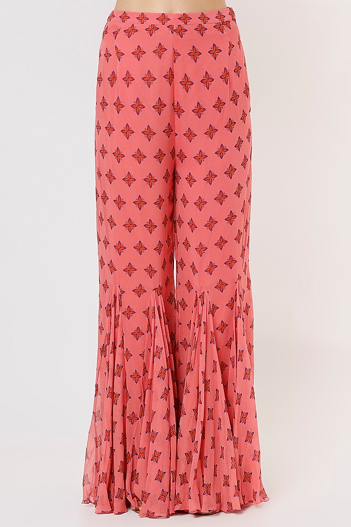 Pink Printed Pant Set With Potli Bag by DiyaRajvvir at Pernia's Pop Up Shop