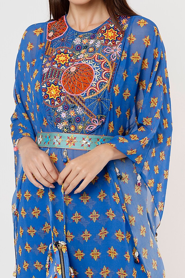 Blue Printed Kaftan Set With Potli Bag by DiyaRajvvir at Pernia's Pop Up Shop